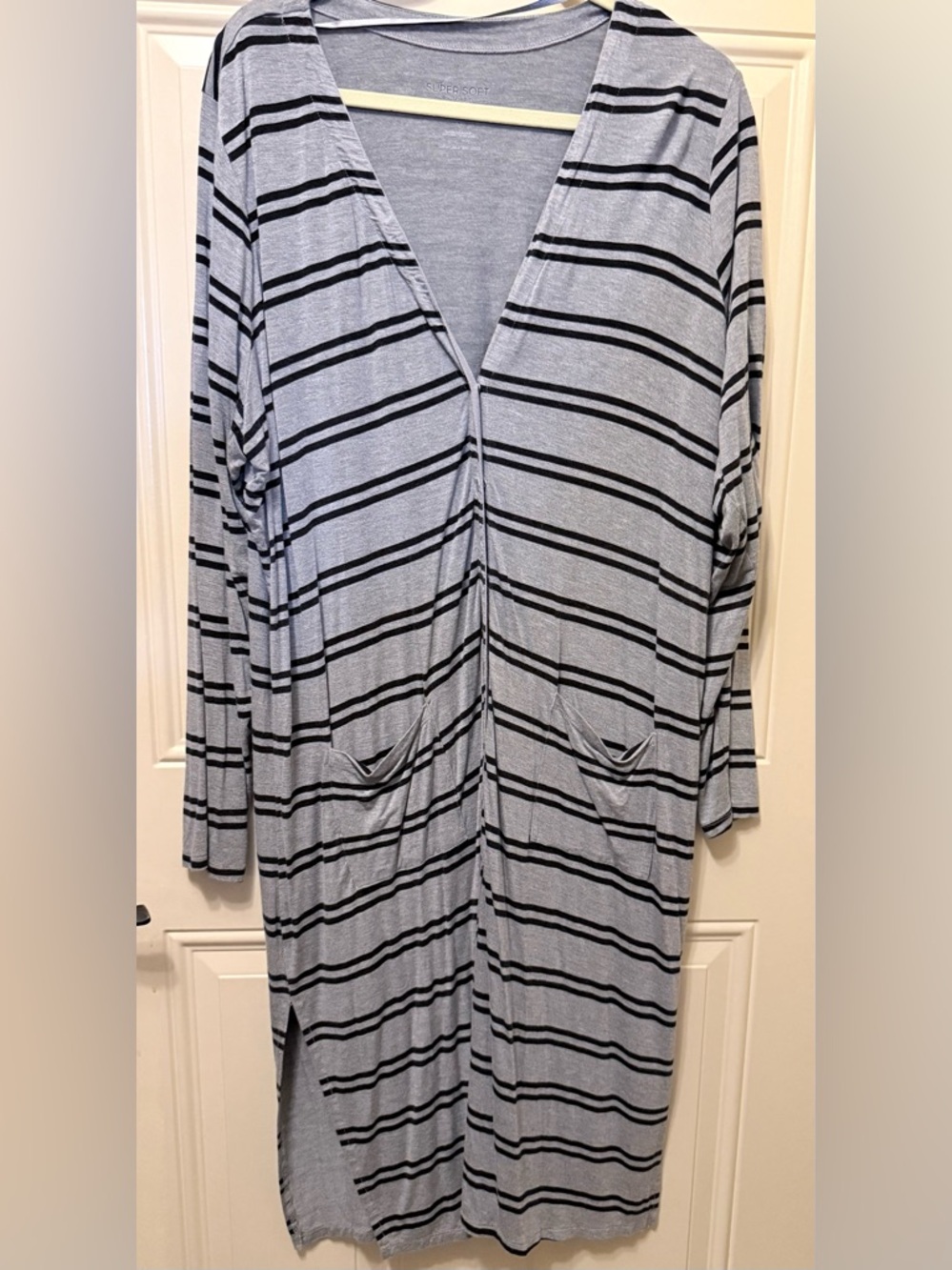Torrid Supersoft Long Cardigan or Duster in Gray with Narrow Black Stripes SZ 1X